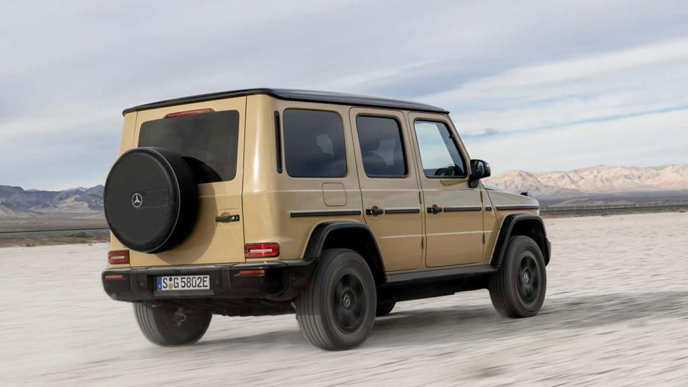 Η ηλεκτρική Mercedes G-Class ήρθε με 4 μοτέρ και κολοσσιαία ροπή! 